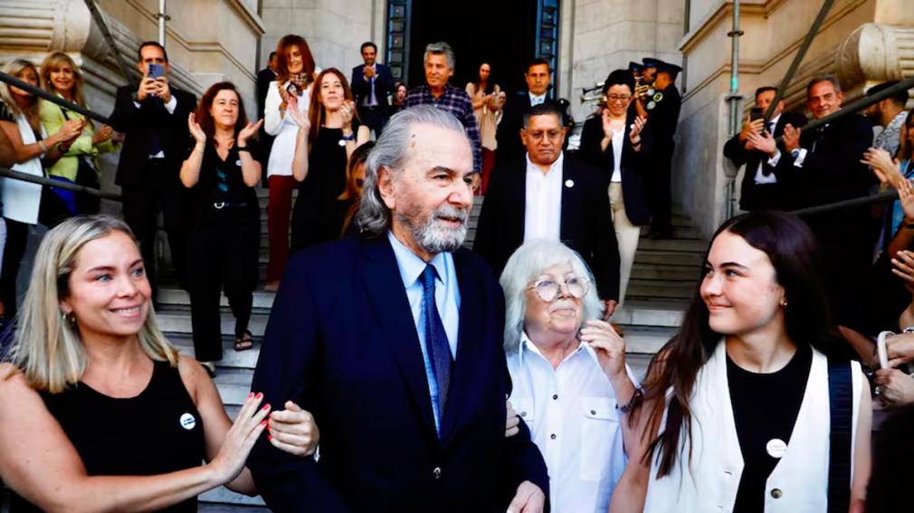 El juez Maqueda dejó la Corte Suprema ovacionado y el máximo tribunal empieza a funcionar con tres integrantes
