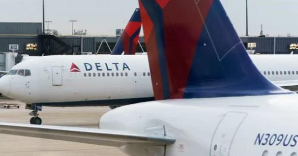 Una falla informática obligó a cancelar vuelos y afecta a miles de pasajeros.