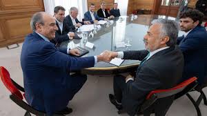 El Gobierno avanza en las negociaciones con gobernadores para transferir las obras públicas a las provincias