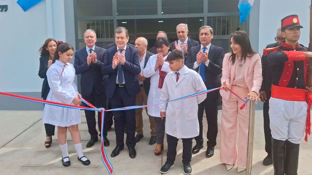 Desde Añatuya, Zamora cerró el ciclo lectivo 2024 con la inauguración de obras y un llamado a la unidad