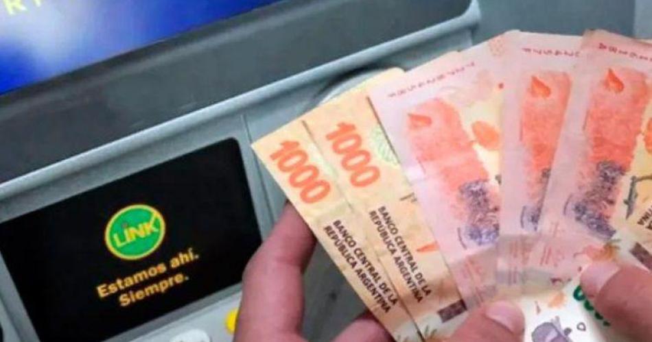 El Gobierno provincial anticipó al 13/6 el pago del medio aguinaldo.