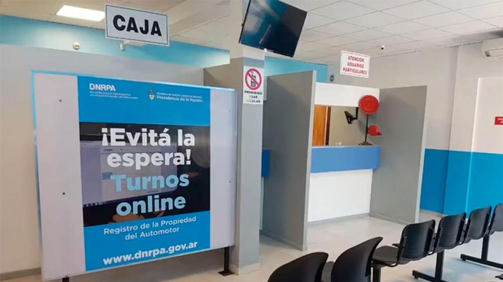El Gobierno de Javier Milei cerró más de 130 registros automotores y canceló la apertura de otros doce