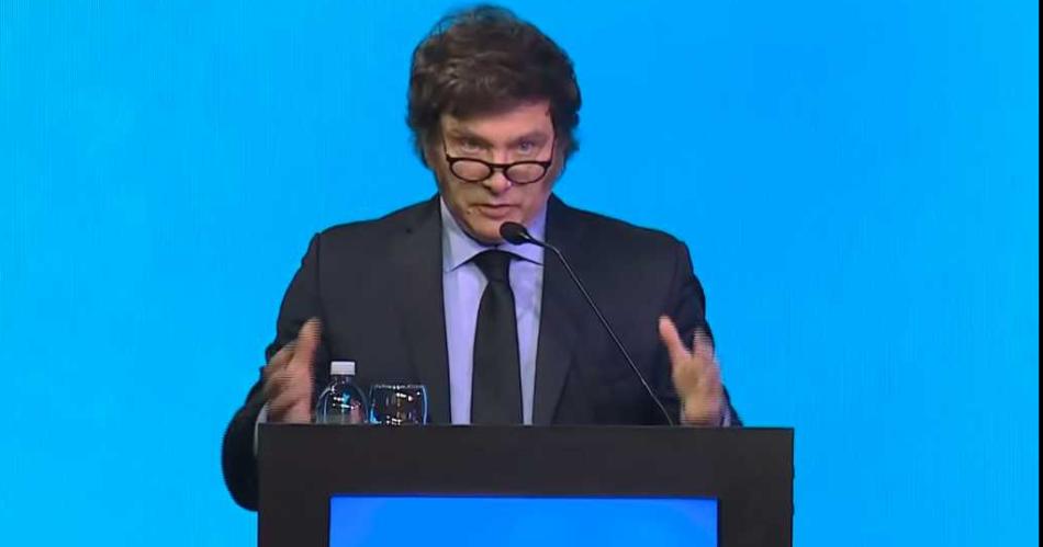 Milei defendió el éxito de su plan y se burló de los opositores y los economistas.