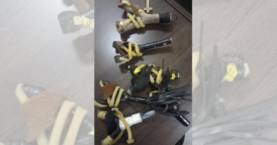 Un adolescente perdió un ojo tras ser atacado con una gomera por otros dos menores.