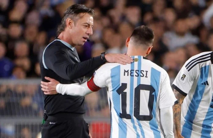 Un árbitro brasileño dirigirá la final de la Copa América entre Argentina y Colombia