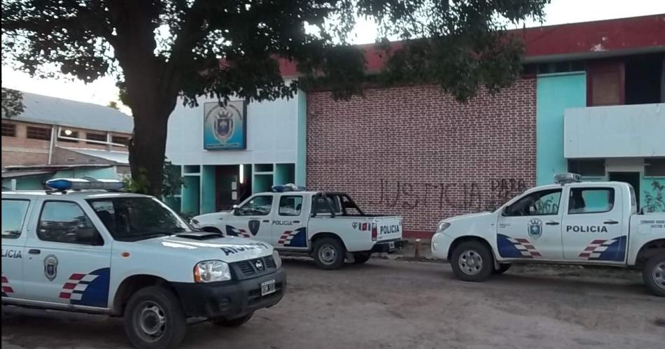 Policías demoran a un desbocado con deseo de desquite.