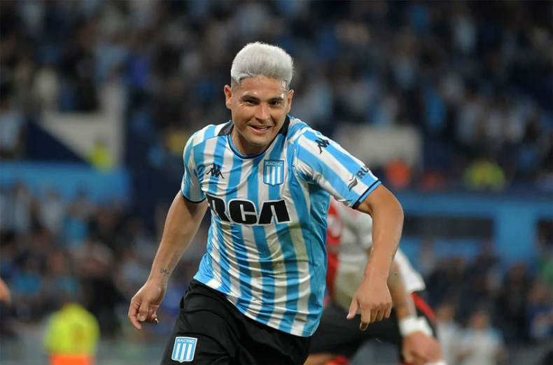Racing cerró el año ganándole a River y le complicó el pase a la Libertadores
