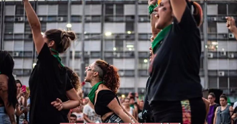 Polémico video del Gobierno por el Día de la Mujer: críticas a las políticas de género.