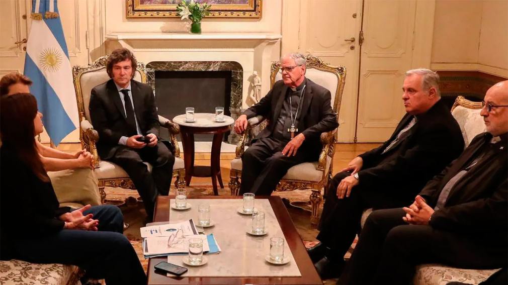 La Iglesia pidió al Gobierno que reparta "rápido" las toneladas de alimentos guardados