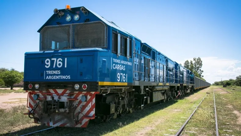 El Gobierno oficializó el proceso de privatización del Belgrano Cargas.