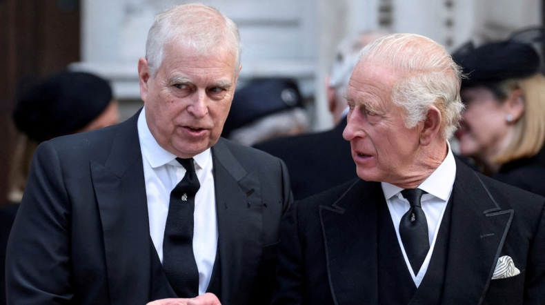 Detuvieron al príncipe Andrés en medio de las acusaciones por el caso Epstein.