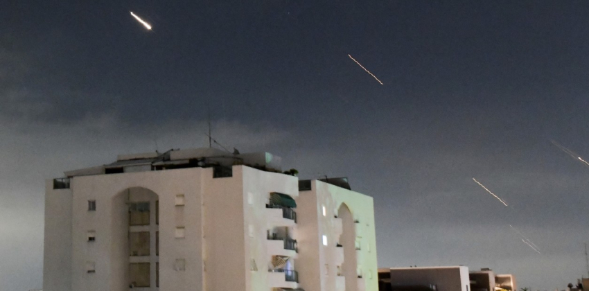 Ataque con más de 200 drones de Irán a Israel: una niña herida y daños leves en base militar