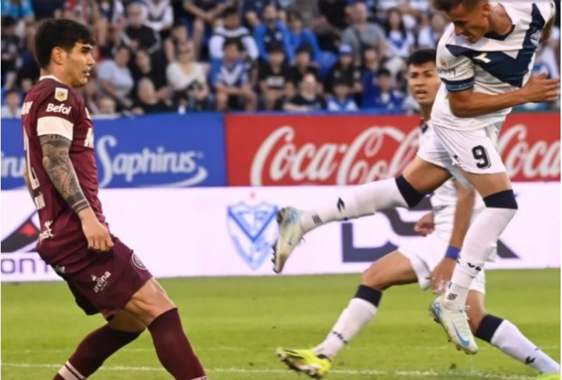 Vélez y Lanús, por el pase a octavos de la Copa Argentina.