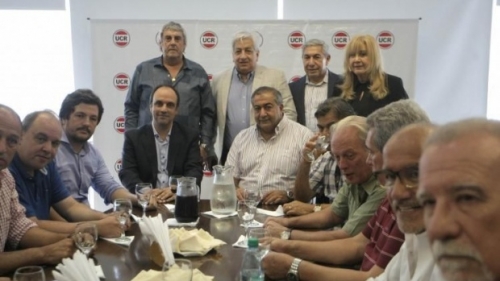 FIEL A CAMBIEMOS: LA UCR RECIBIÓ A LA CGT PERO NO APOYARÁ LA MOVILIZACIÓN