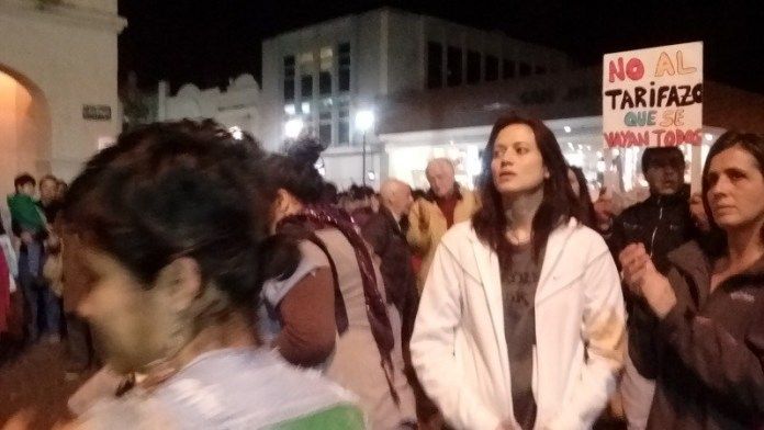 SALTEÑOS CONTRA LOS TARIFAZOS: "MUCHOS VECINOS VOLVIERON A LAS VELAS Y EL BRASERO"