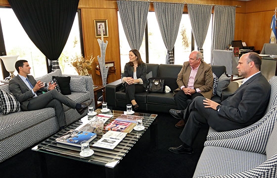 EL GOBERNADOR URTUBEY RECIBIÓ A DIRECTIVOS DE TELEFÉ
