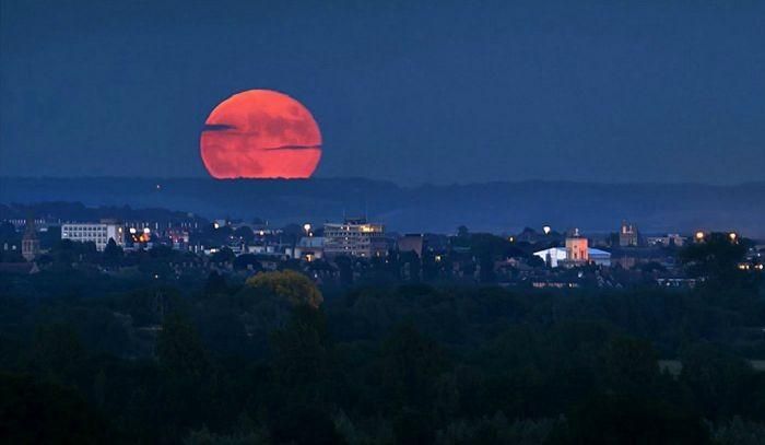 El fin de semana traerá un hermoso eclipse lunar, una súper luna y luna roja
