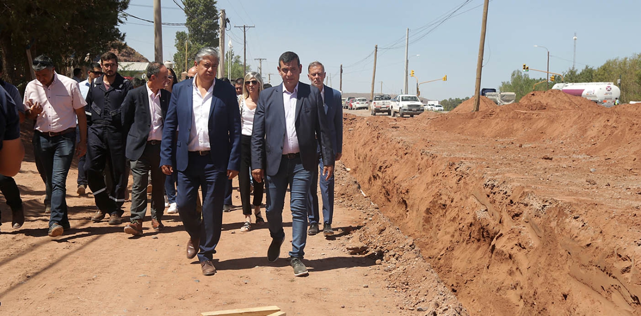 Avanzan obras para mejorar la calidad de vida para vecinos de Añelo
