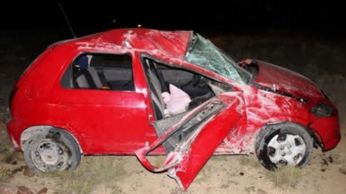 Accidente fatal en la Ruta 13: una mujer murió tras ser aplastada en un vuelco.