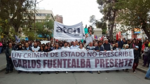 Masiva marcha para exigir "justicia completa" a 9 años del asesinato del docente Fuentealba.
