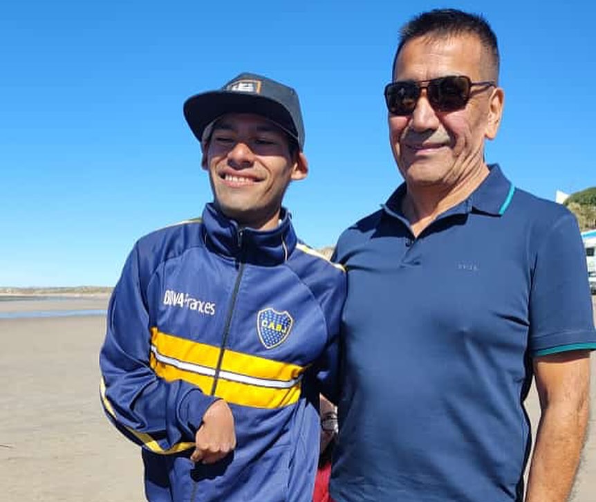 EL TALLER ESPERANZA JUNTO AL INTENDENTE RAMON RIOSECO EN LAS GRUTAS