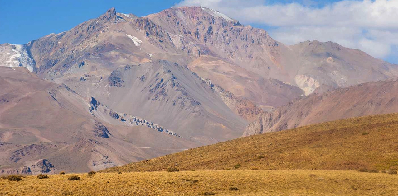 Tras el informe del SEGEMAR, se habilitó el ascenso al Domuyo