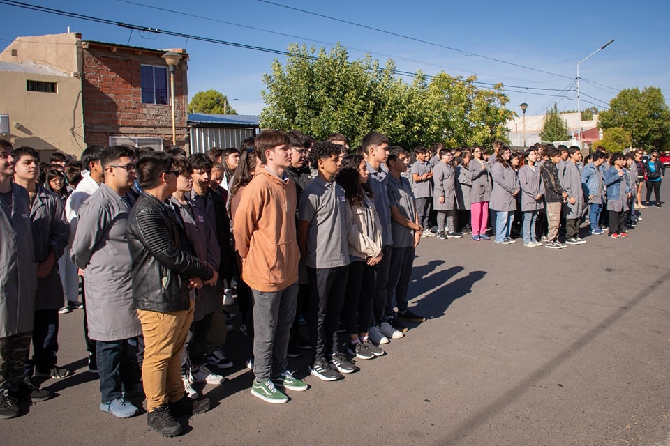 RIOSECO ENCABEZÓ EL COMIENZO DE CLASES EN EL COLEGIO TECNOLÓGICO