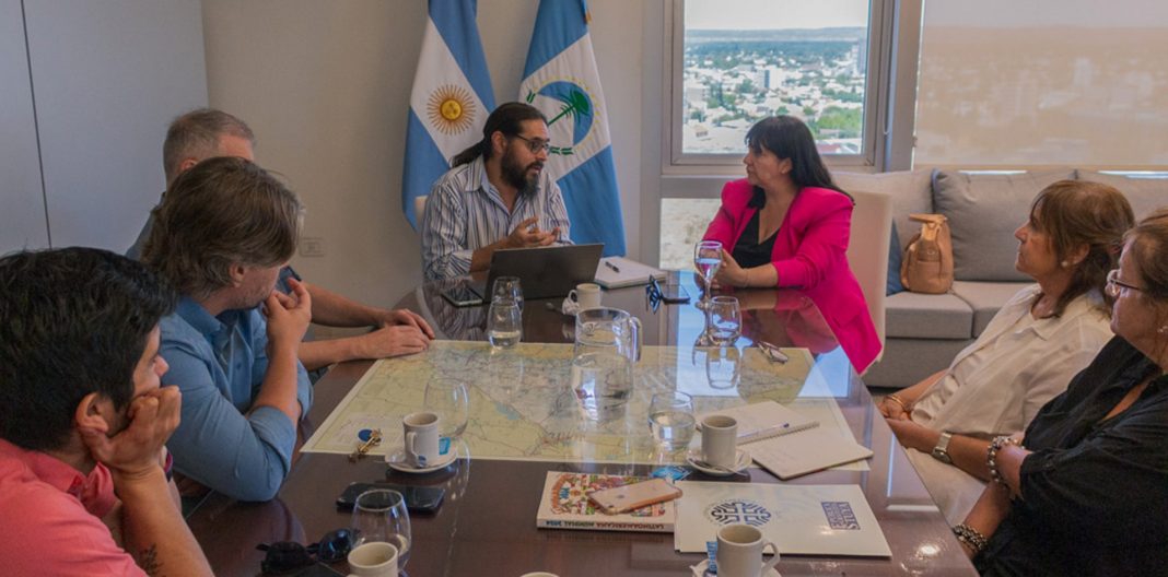 El Programa de Becas Provinciales potencia acciones conjuntas del gobierno provincial con la UNCo