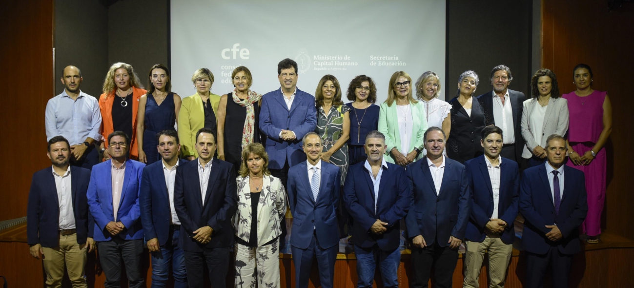 Neuquén participó de la primera reunión anual del Consejo Federal de Educación en CABA