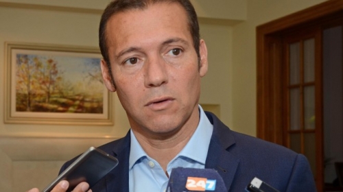 Provincia anunció la construcción de ocho escuelas