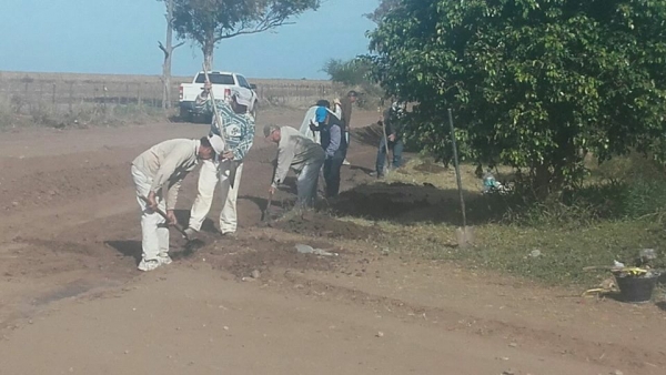 El Municipio amplía la red de agua potable en Piquete Cabado