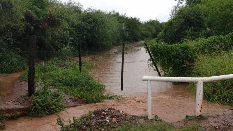 JVG : EL MUNICIPIO ASISTE A VECINOS TRAS LAS INTENSAS LLUVIAS
