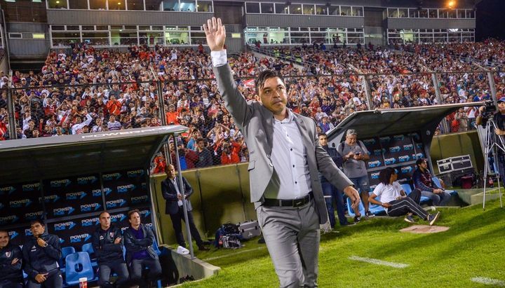 Salta se viste de gala copera para recibir a River con una multitud en el Martearena