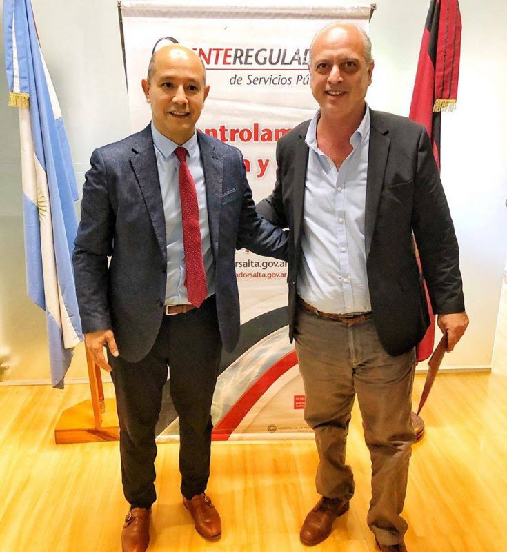 LAS LAJITAS: FIRMA DE CONVENIO CON EL ENTE REGULADOR DE SERVICIOS PÚBLICOS