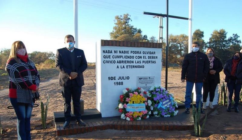 El Gobierno de Quebrachal recordó a las víctimas del trágico accidente del 9 de julio del 88