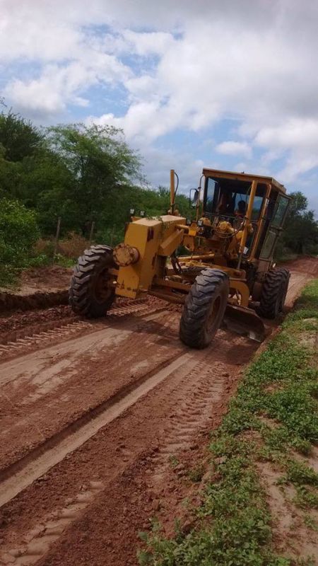 EL VENCIDO: MANTENIMIENTO DE CAMINOS VECINALES