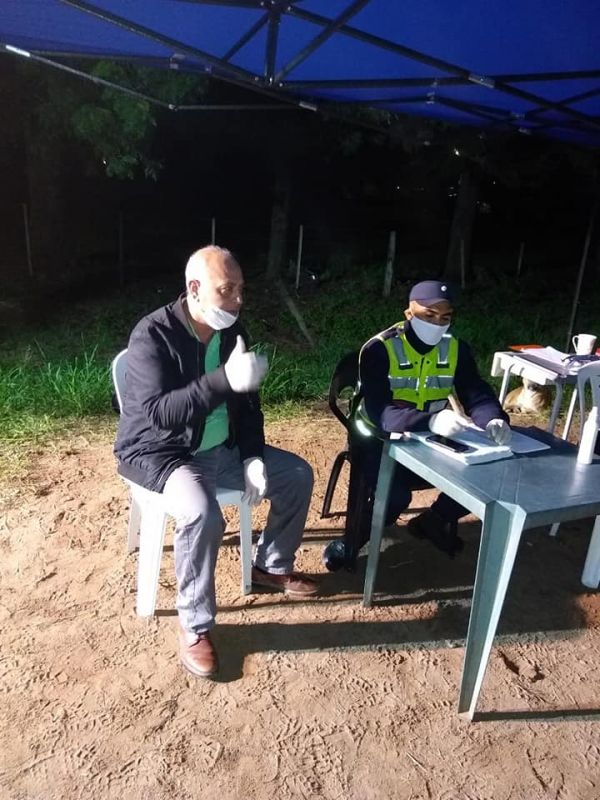 LAS LAJITAS : El Intendente Municipal, Fernando Alabi, visitó el control del acceso sur de la localidad.