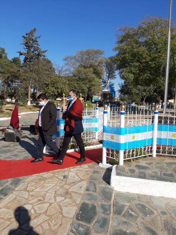 APOLINARIO SARAVIA : DIA DE LA INDEPENDENCIA