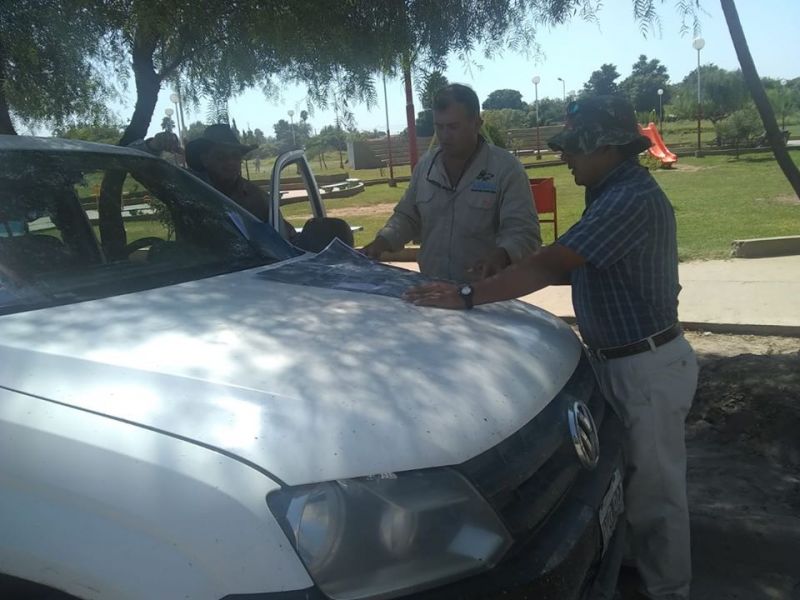 EL QUEBRACHAL : El Intendente Rolando Rojas recibió a personal de Recursos Hídricos de la provincia