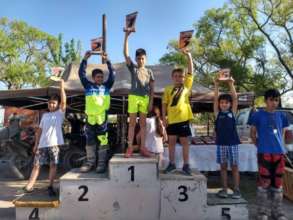JOAQUIN V GONZALEZ : Campeón Matheo Gómez. 🏍