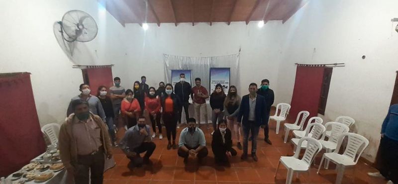 EL QUEBRACHAL : CHARLA PARA JÓVENES EMPRENDEDORES