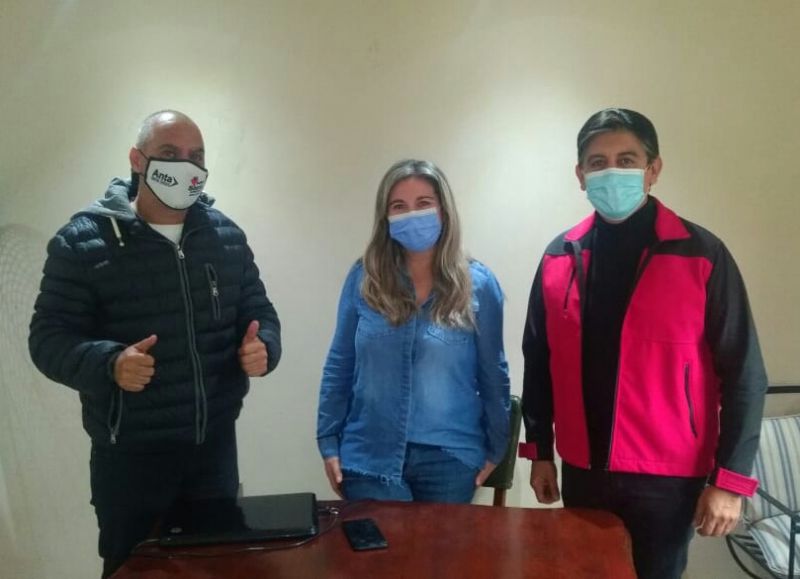 "BETINA SERÁ CANDIDATA DE SÁENZ"