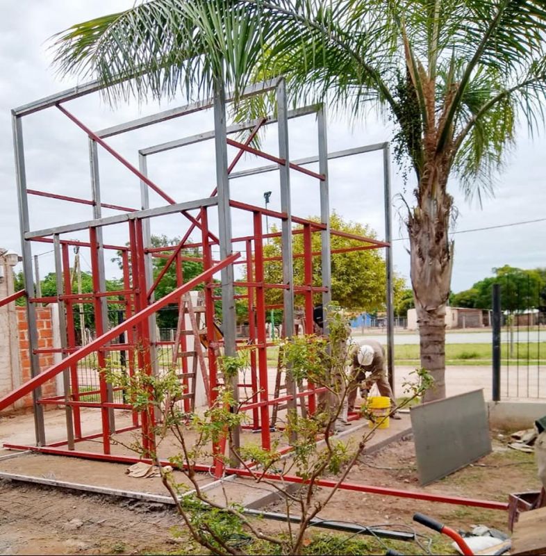 COMENZÓ LA INSTALACIÓN DE UN CAJERO AUTOMÁTICO EN TALAVERA