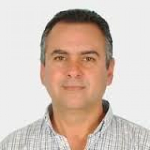 APOLINARIO SARAVIA : "LA PROTESTA MUNICIPAL ES UNA CONSPIRACIÓN POLÍTICA"