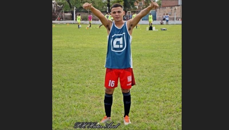 Torneo Regional : “Con más fútbol, con más ROJO”, así recordará el futbolista Diño Lastero a su hermano