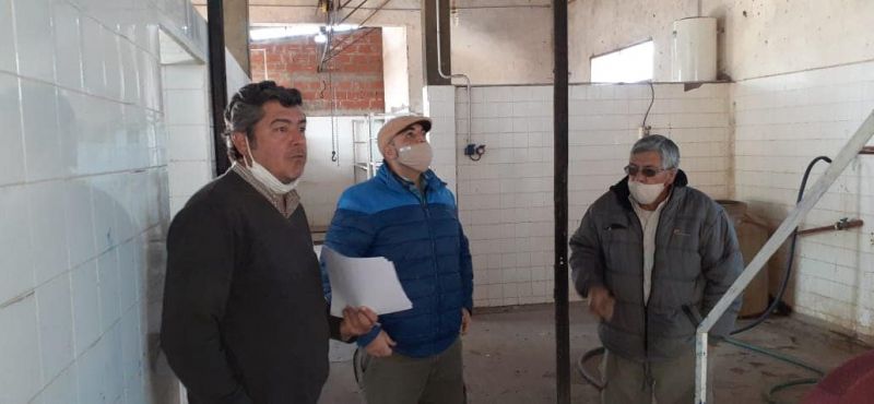 EL QUEBRACHAL: AVANZAN LAS MEJORAS EN EL MATADERO MUNICIPAL