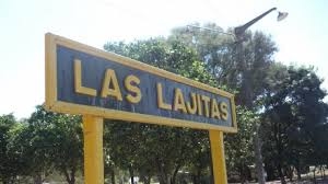 LAS LAJITAS : Violencia de género: Le agarró un ataque de celos, le pegó y amenazó a su pareja con un cuchillo