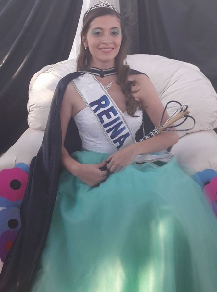 JVG : EL COLEGIO 5098 YA TIENE REINA