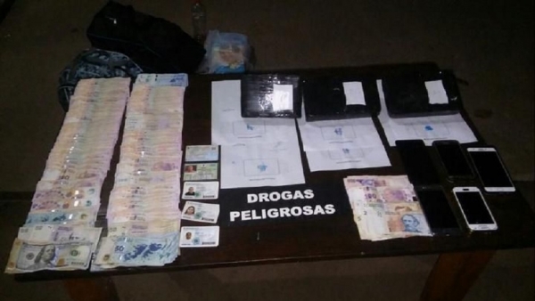 En Metán detienen a 4 narcos con 3 mil dosis de cocaína