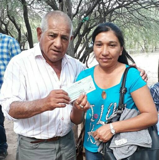 El Intendente Juanilo Aguirre entregó subsidios a pequeños productores: